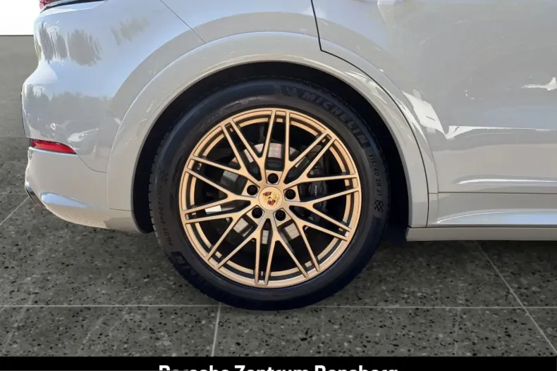 Porsche Cayenne din 2024 cu 34.100 km - oferta POR240008 - foto 15