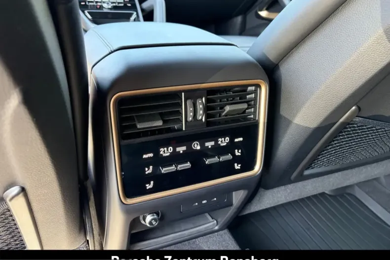 Porsche Cayenne din 2024 cu 34.100 km - oferta POR240008 - foto 24