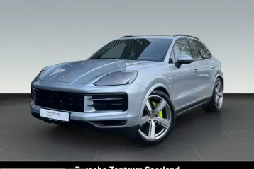 Porsche Cayenne din 2024 - oferta POR240011