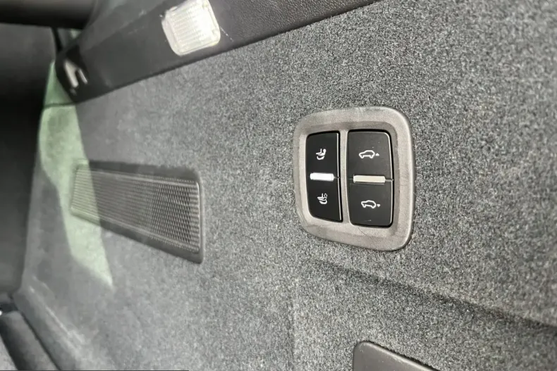 Porsche Cayenne din 2024 cu 25.180 km - oferta POR240011 - foto 18