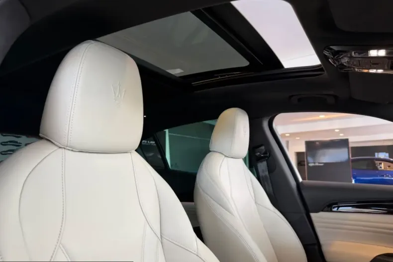 Maserati Grecale din 2023 cu 60.376 km - oferta MAS240015 - foto 9