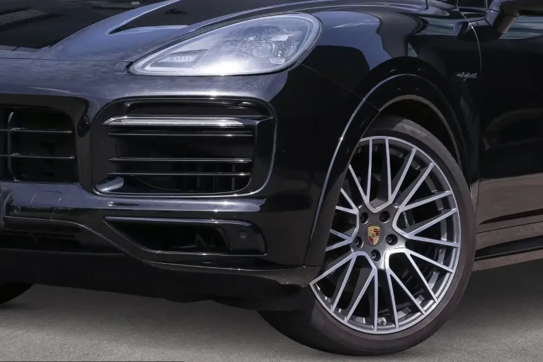Porsche Cayenne din 2023 cu 53.800 km - oferta POR240016 - foto 8