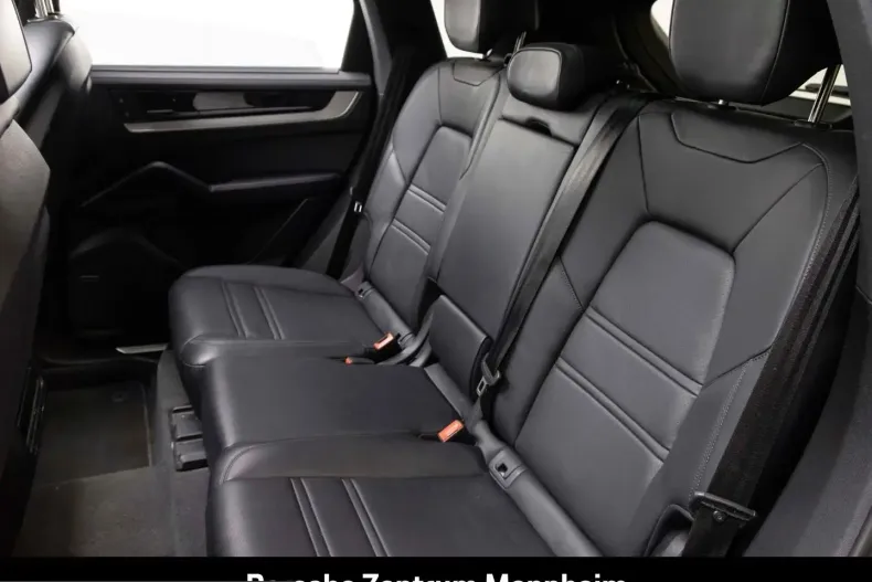 Porsche Cayenne din 2024 cu 36.581 km - oferta POR240017 - foto 14