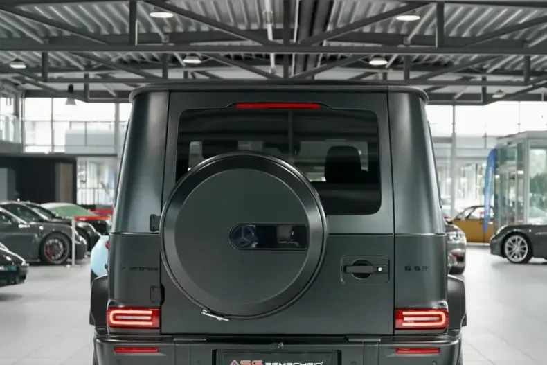 Mercedes-Benz G 63 AMG (Clasa G) din 2024 cu 9.900 km - oferta MER240027 - foto 8