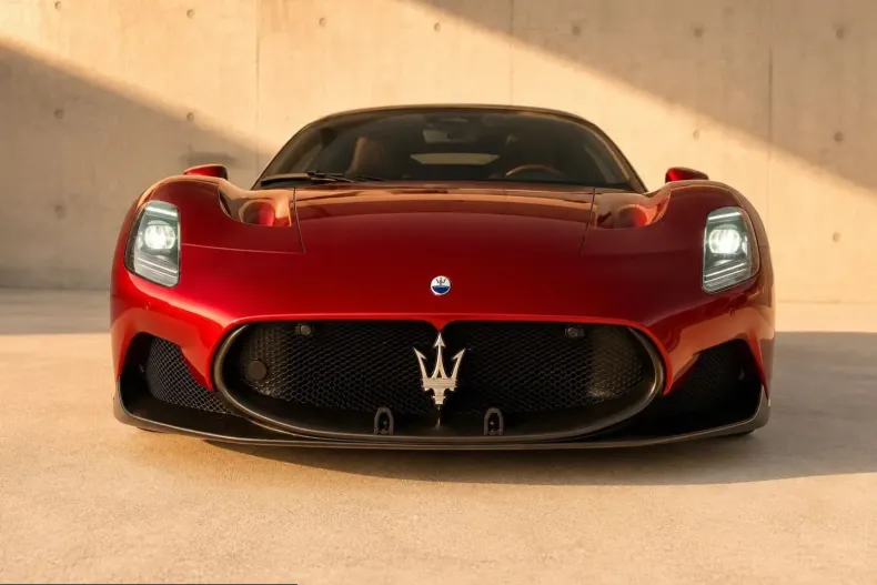 Maserati MC20 din 2023 cu 20.000 km - oferta MAS240034 - foto 4