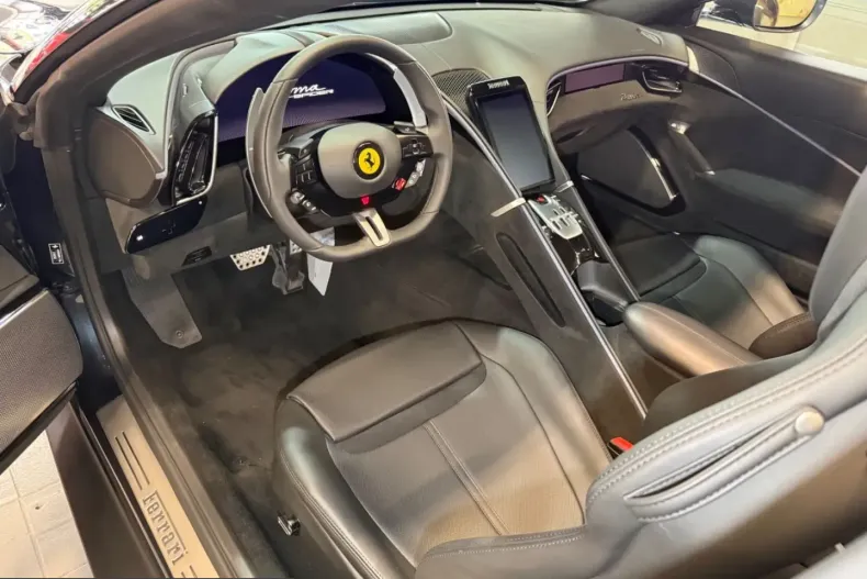 Ferrari Roma din 2024 cu 10.900 km - oferta FER240039 - foto 12