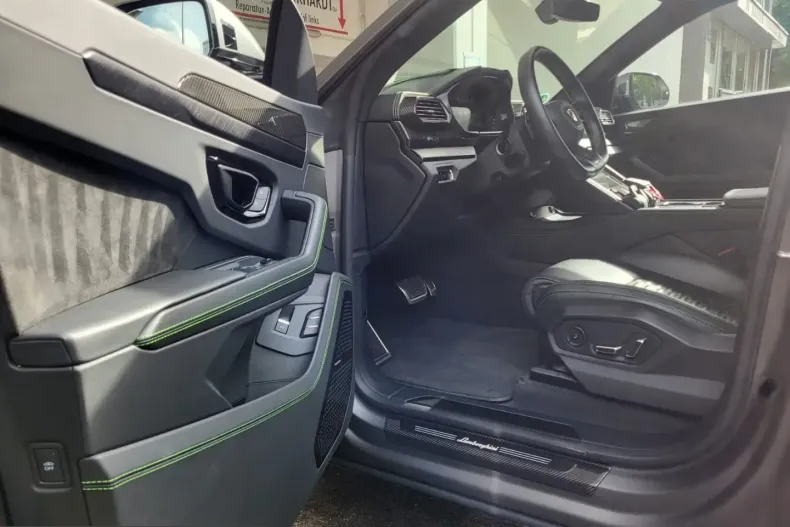 Lamborghini Urus din 2023 cu 41.000 km - oferta LAM240046 - foto 23