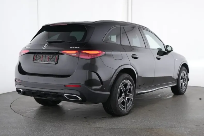 Mercedes-Benz GLC 300 (Clasa GLC) din 2025 cu 19.800 km - oferta MER240047 - foto 3