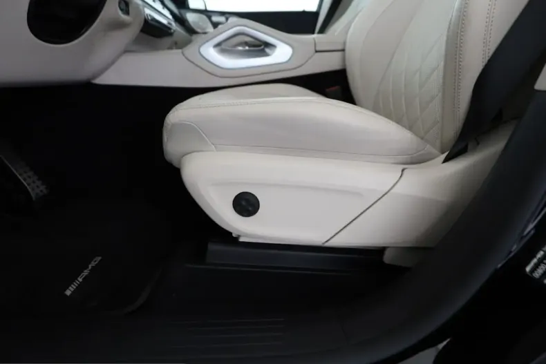 Mercedes-Benz GLE 63 AMG (Clasa GLE) din 2023 cu 34.600 km - oferta MER240053 - foto 16