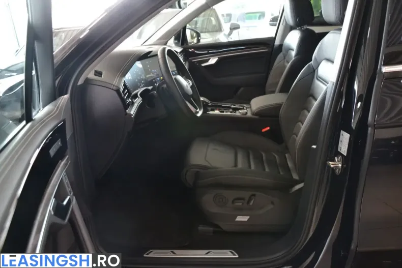 Volkswagen Touareg din 2025 cu 24.610 km - oferta VOL240061 - foto 10