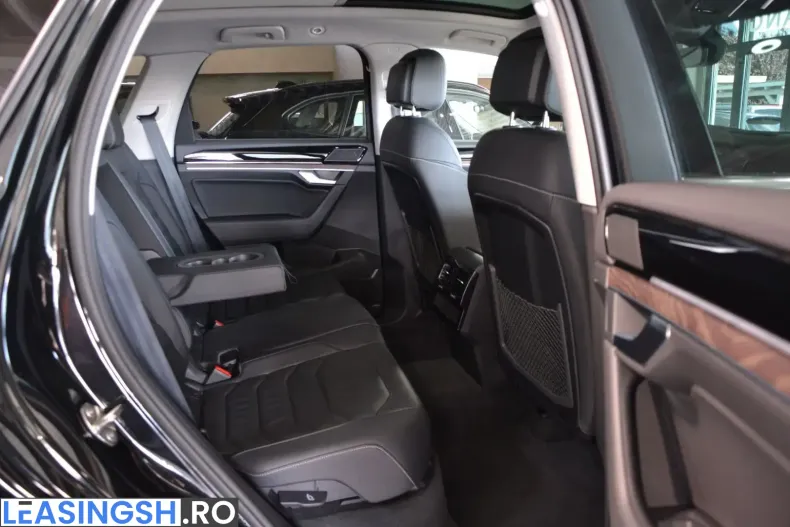 Volkswagen Touareg din 2025 cu 24.610 km - oferta VOL240061 - foto 15