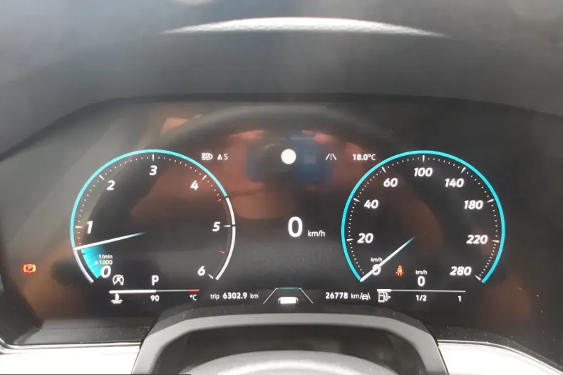 Volkswagen Touareg din 2025 cu 26.000 km - oferta VOL240064 - foto 14