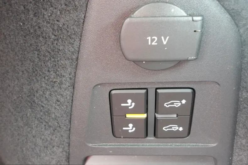 Volkswagen Touareg din 2025 cu 26.000 km - oferta VOL240064 - foto 23