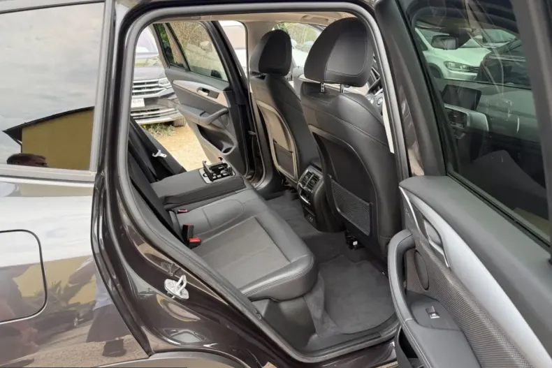 BMW X3 (Seria X) din 2021 cu 82.000 km - oferta BMW240066 - foto 17