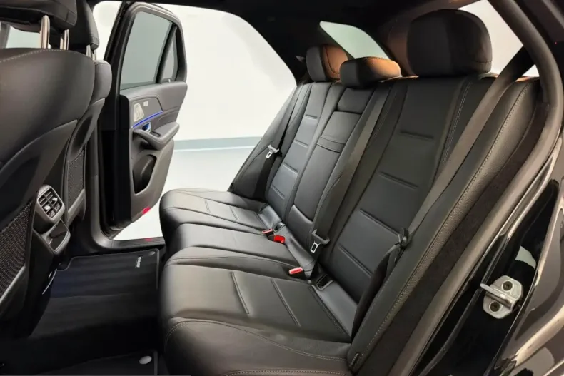 Mercedes-Benz GLE 400 (Clasa GLE) din 2023 cu 115.000 km - oferta MER240067 - foto 16