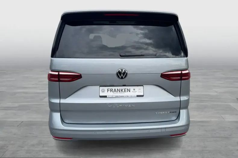 Volkswagen T7 Multivan din 2025 cu 8.931 km - oferta VOL240071 - foto 5