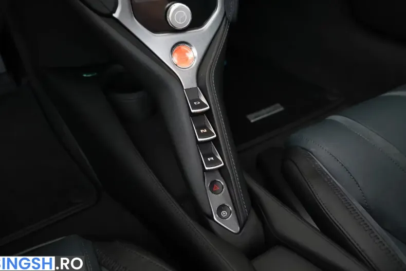 McLaren 750S din 2025 cu 226 km - oferta MCL240080 - foto 15
