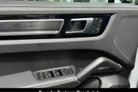 Porsche Cayenne din 2023 cu 43.200 km - oferta POR240081 - foto 5