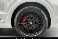 Porsche Cayenne din 2023 cu 43.200 km - oferta POR240081 - foto 17