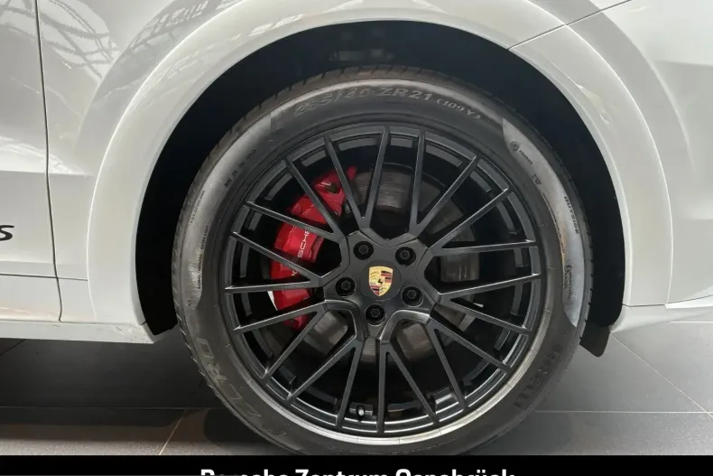 Porsche Cayenne din 2023 cu 43.200 km - oferta POR240081 - foto 17