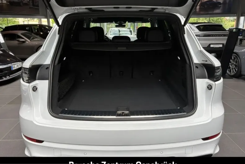 Porsche Cayenne din 2023 cu 43.200 km - oferta POR240081 - foto 19