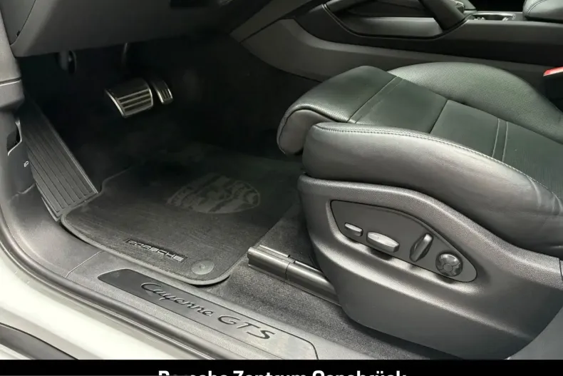 Porsche Cayenne din 2023 cu 43.200 km - oferta POR240081 - foto 23