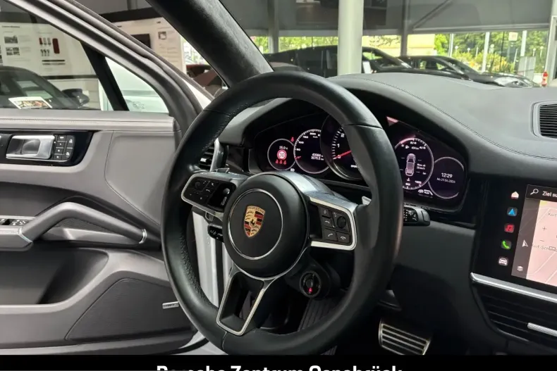 Porsche Cayenne din 2023 cu 43.200 km - oferta POR240081 - foto 26