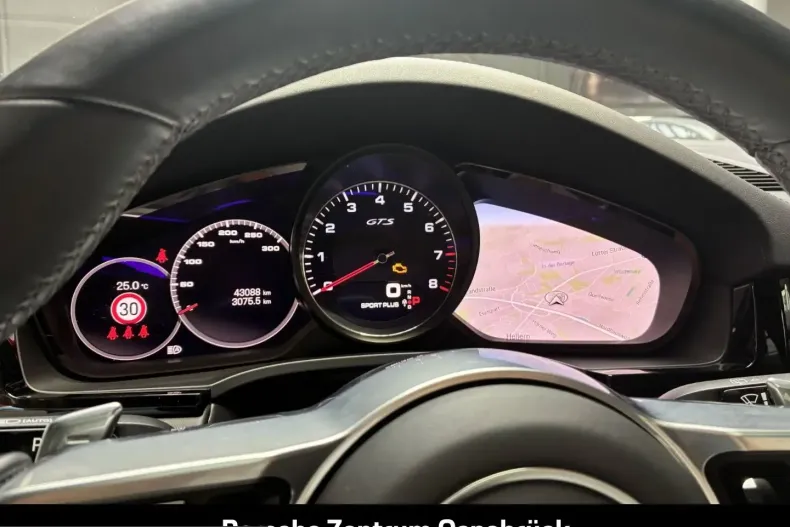 Porsche Cayenne din 2023 cu 43.200 km - oferta POR240081 - foto 29