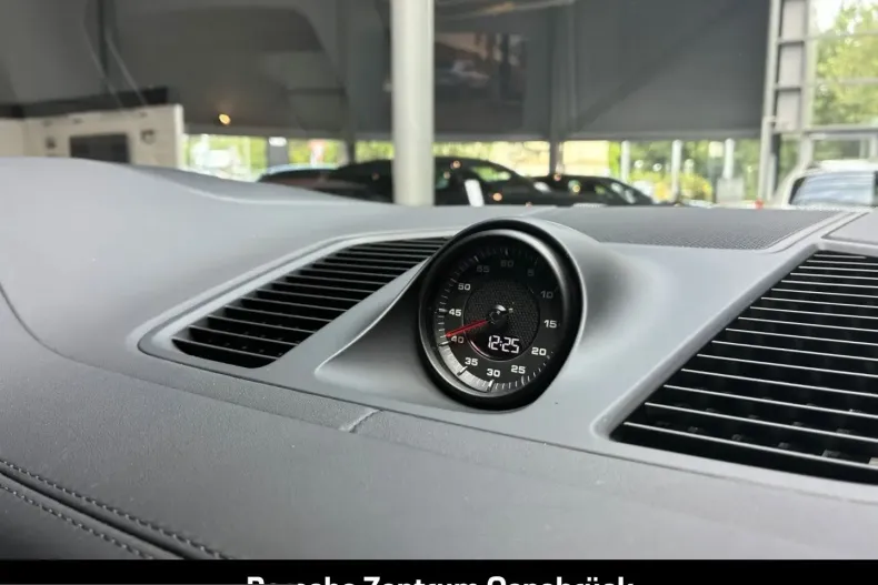 Porsche Cayenne din 2023 cu 43.200 km - oferta POR240081 - foto 40