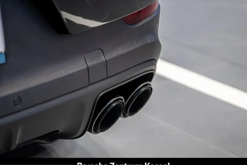 Porsche Cayenne din 2023 cu 38.500 km - oferta POR240082 - foto 17