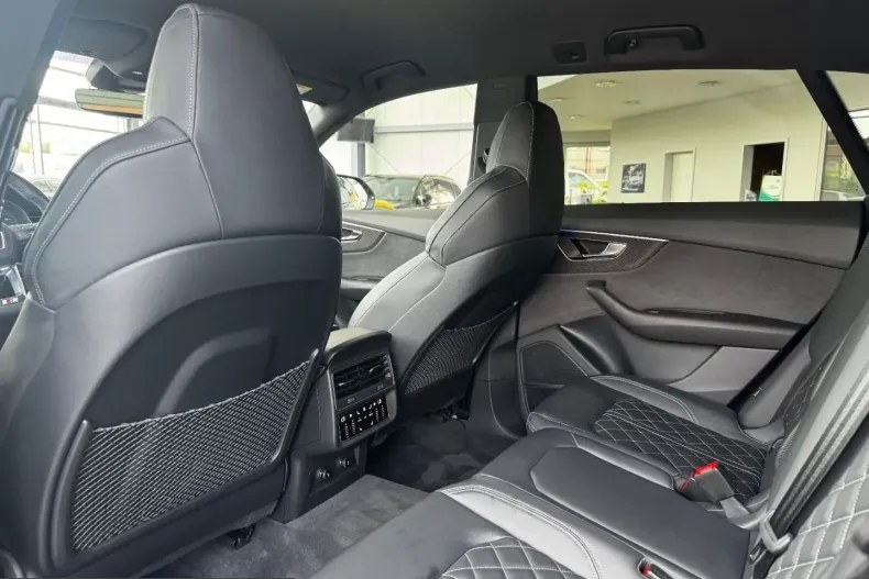 Audi Q8 din 2024 cu 29.200 km - oferta AUD240085 - foto 16