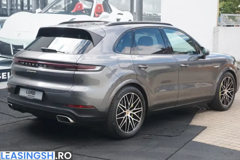 Porsche Cayenne din 2025 cu 17.950 km - oferta POR240091 - foto 4