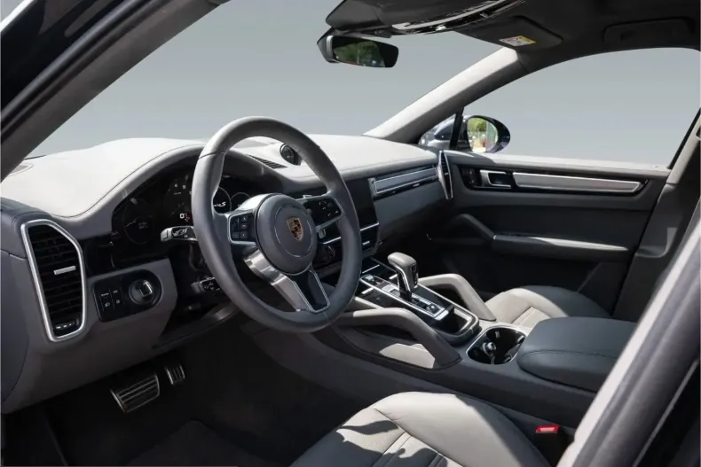 Porsche Cayenne din 2023 cu 47.300 km - oferta POR240092 - foto 4