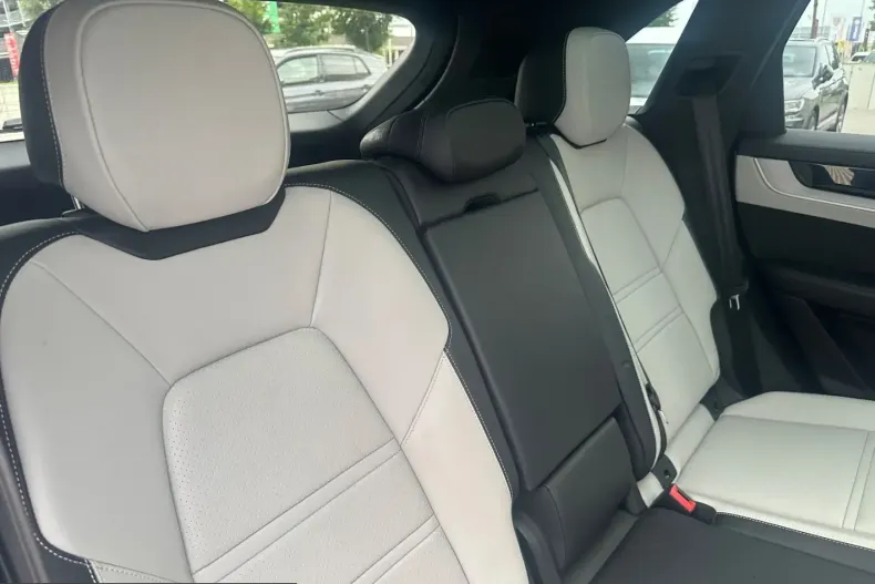 Porsche Cayenne din 2024 cu 36.900 km - oferta POR240100 - foto 19