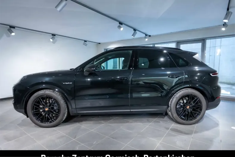 Porsche Cayenne din 2024 cu 18.610 km - oferta POR240102 - foto 2