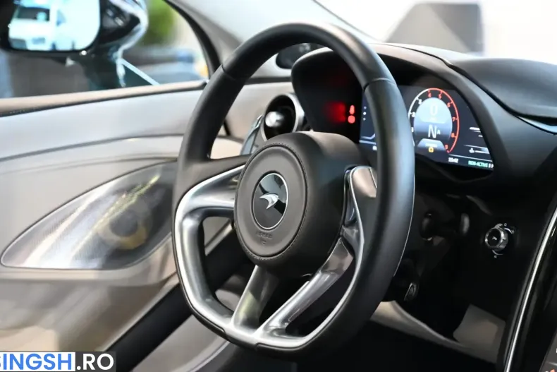 McLaren GT din 2025 cu 80 km - oferta MCL240104 - foto 17