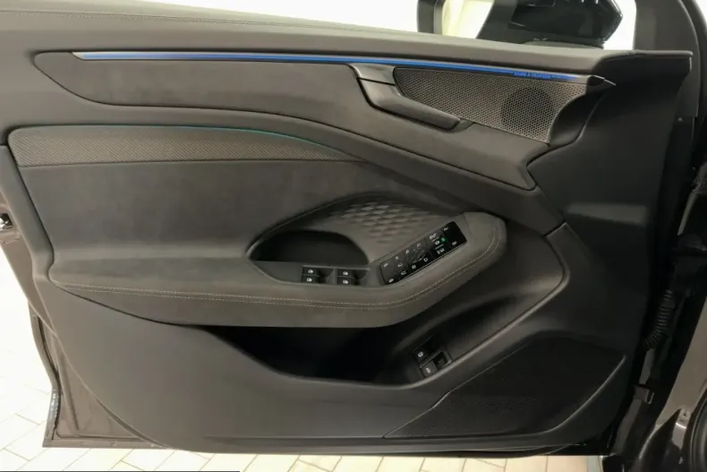Audi A6 din 2025 cu 23.800 km - oferta AUD240112 - foto 14