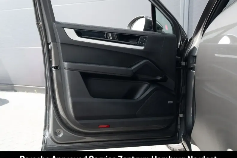 Porsche Cayenne din 2024 cu 19.480 km - oferta POR240120 - foto 22