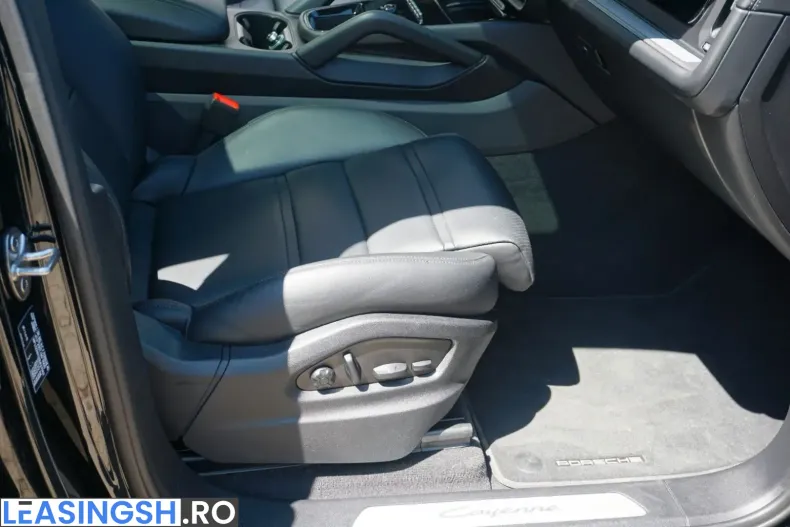 Porsche Cayenne din 2025 cu 38.900 km - oferta POR240128 - foto 8