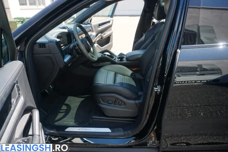 Porsche Cayenne din 2025 cu 38.900 km - oferta POR240128 - foto 28