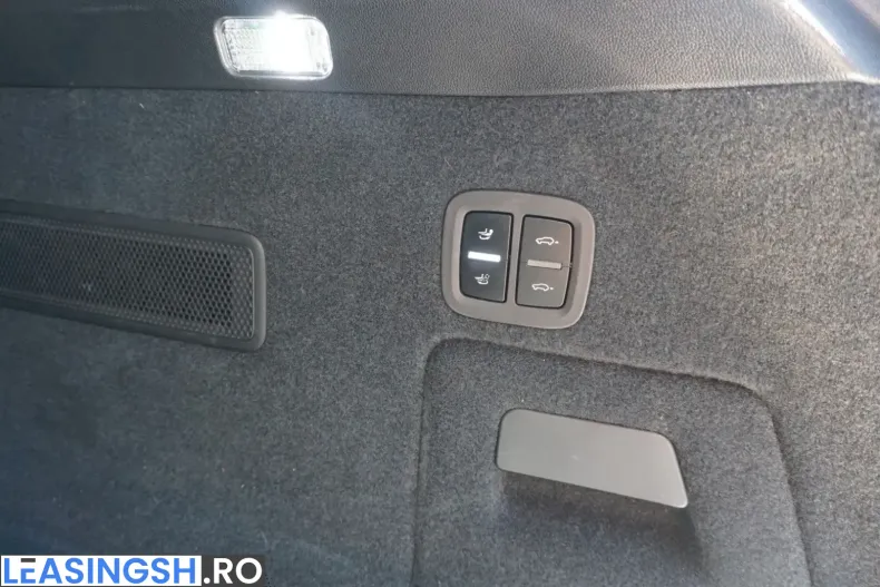 Porsche Cayenne din 2025 cu 38.900 km - oferta POR240128 - foto 30