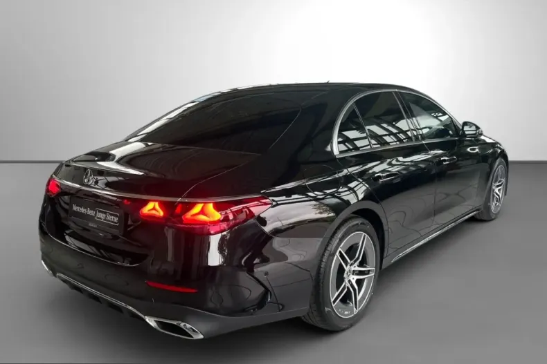 Mercedes-Benz E 220 (Clasa E) din 2025 cu 3.900 km - oferta MER240132 - foto 5