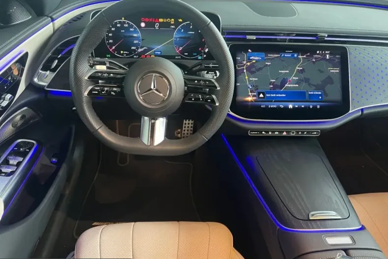 Mercedes-Benz E 220 (Clasa E) din 2025 cu 3.900 km - oferta MER240132 - foto 17