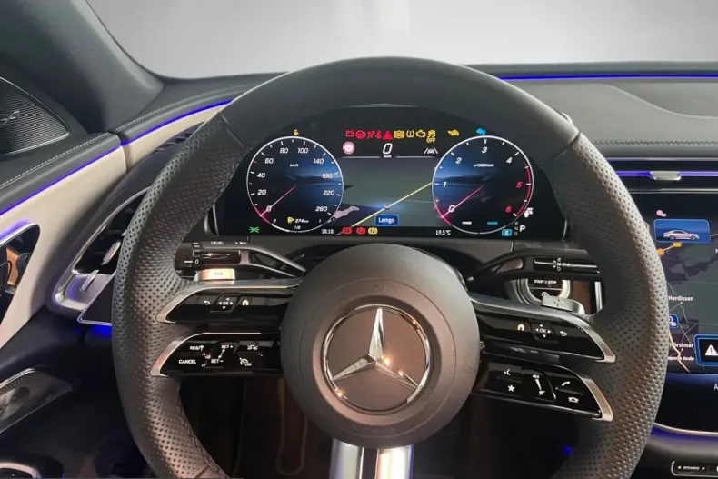 Mercedes-Benz E 220 (Clasa E) din 2025 cu 3.900 km - oferta MER240132 - foto 18