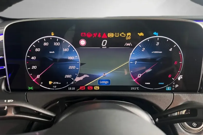 Mercedes-Benz E 220 (Clasa E) din 2025 cu 3.900 km - oferta MER240132 - foto 19