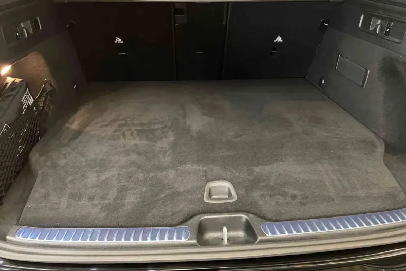 Mercedes-Benz GLC 300 (Clasa GLC) din 2024 cu 33.854 km - oferta MER240136 - foto 7