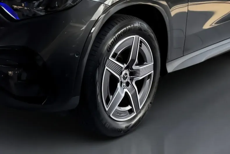 Mercedes-Benz GLC 300 (Clasa GLC) din 2023 cu 56.500 km - oferta MER240138 - foto 4