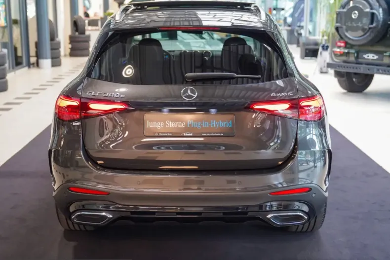 Mercedes-Benz GLC 300 (Clasa GLC) din 2023 cu 59.379 km - oferta MER240139 - foto 5