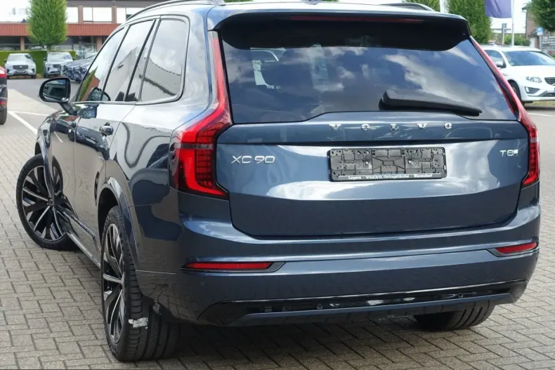Volvo XC90 din 2025 cu 24.550 km - oferta VOL240142 - foto 3