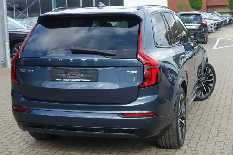Volvo XC90 din 2025 cu 24.550 km - oferta VOL240142 - foto 4